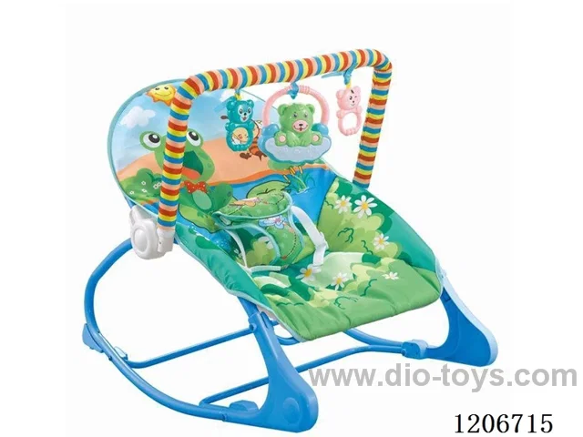 Musical rocking chair with removable bear pendant
