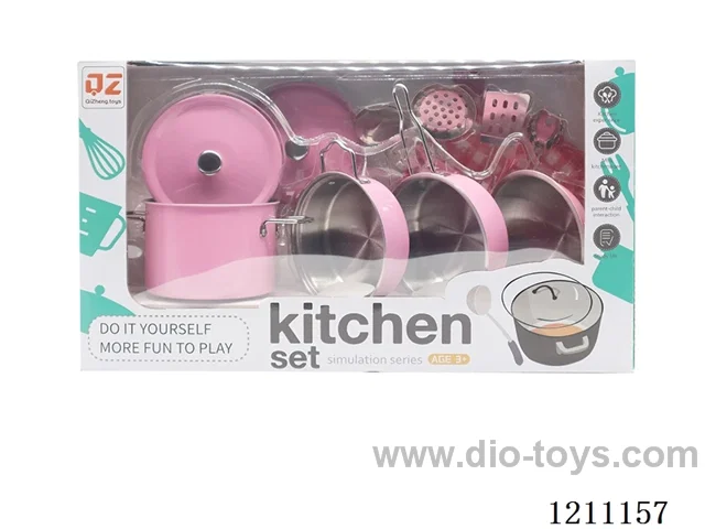 Pink stainless steel cutlery with cloth