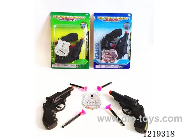 Double team, 2 revolvers with 4 bullets, police badge *1