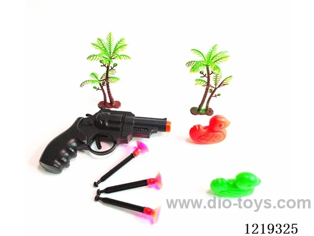 Revolver with 3 bullets, Duck *2, Coconut Tree *2