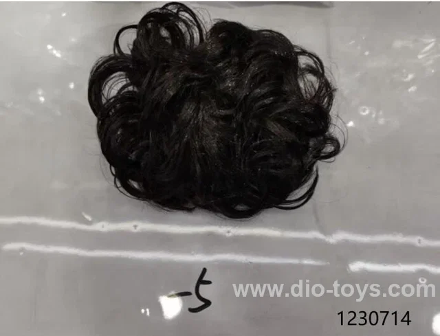 Hair tie