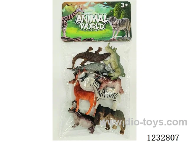 Set of 8 PVC spray-painted wild animals