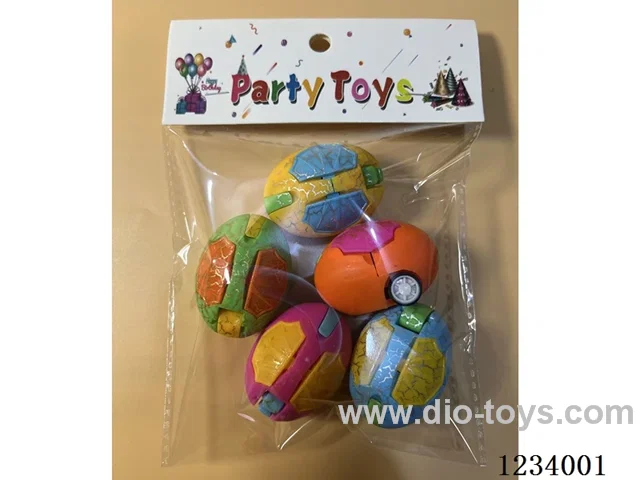 Pull-back transforming dinosaur egg