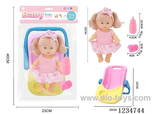 22cm doll + handbag/dining table