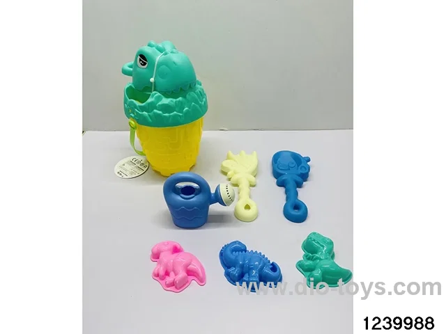 8 pcs beach toys in hangtag