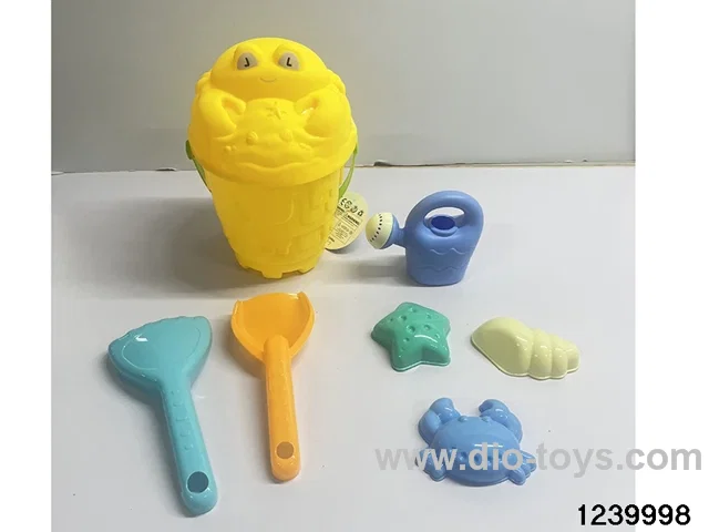 8 pcs beach toys in hangtag