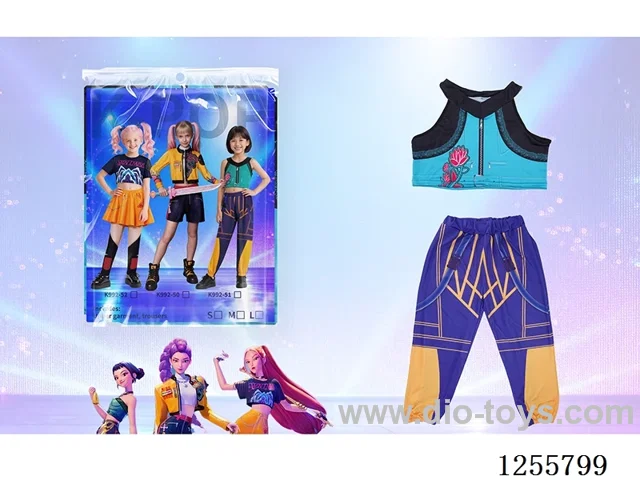 Cosplay Witch Hunters Group Zoe