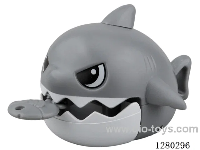 String-Pull Little Shark