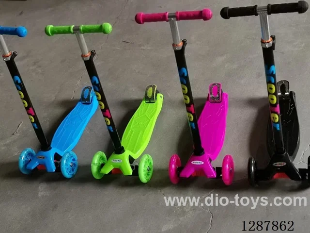 Scooter - DaMiGao Disassemblable Model - Rose Red, Green/Sky Blue, Black