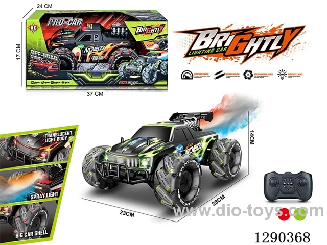 2.4G 4WD RC stunt car with spray included battery