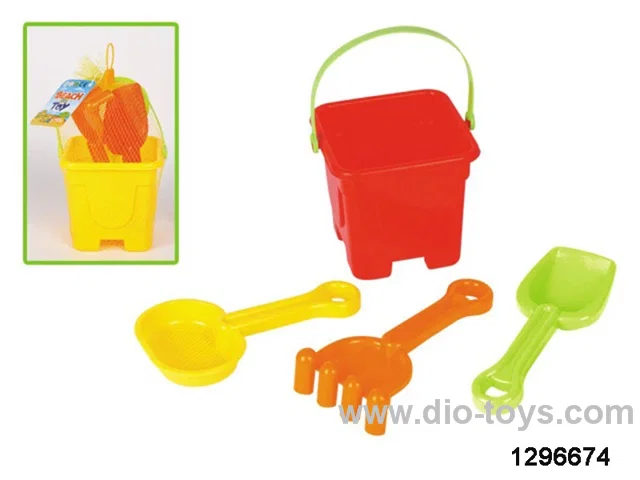 beach toys set in net bag