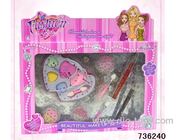 cosmetics in window box 4 sets mixed loading