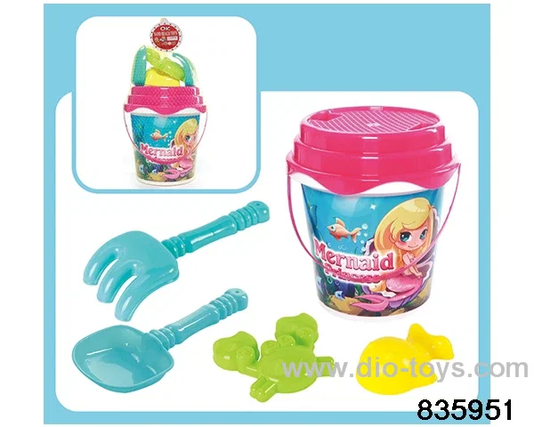 beach toys in net bag