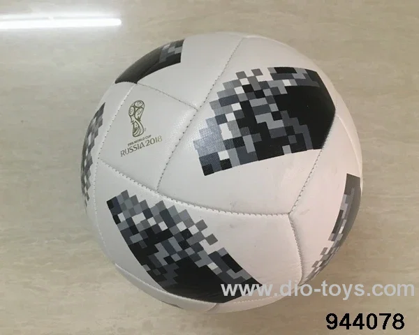 22-23cm football（color random mix）