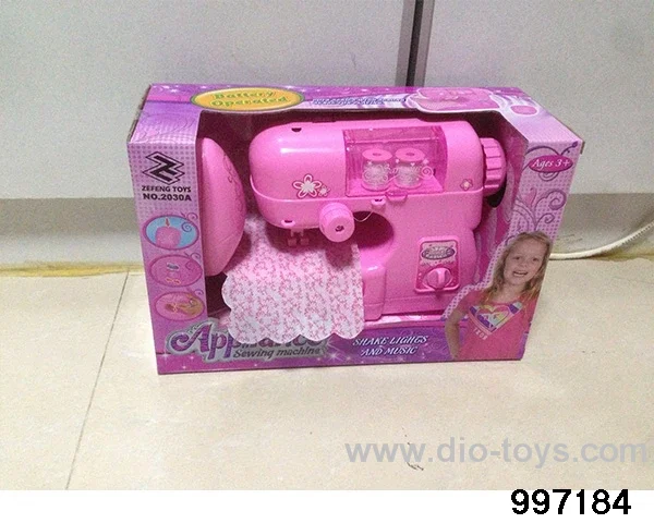 Electric sewing machine (light, music) in display box