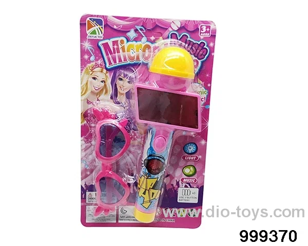 3D microphone with glasses in Blister card