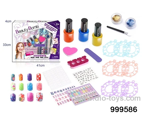Manicure Kits in window box