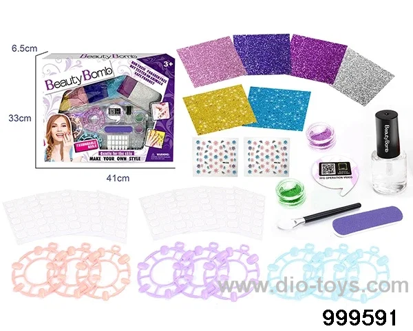 Manicure Kits in window box